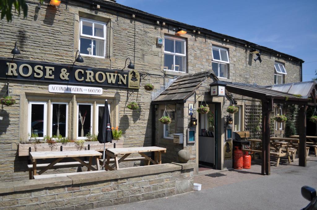 The Rose And Crown Hotel Huddersfield Exterior photo